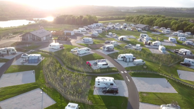 Waleswood-Caravan-Camping-Park-0-53-screenshot-696×392