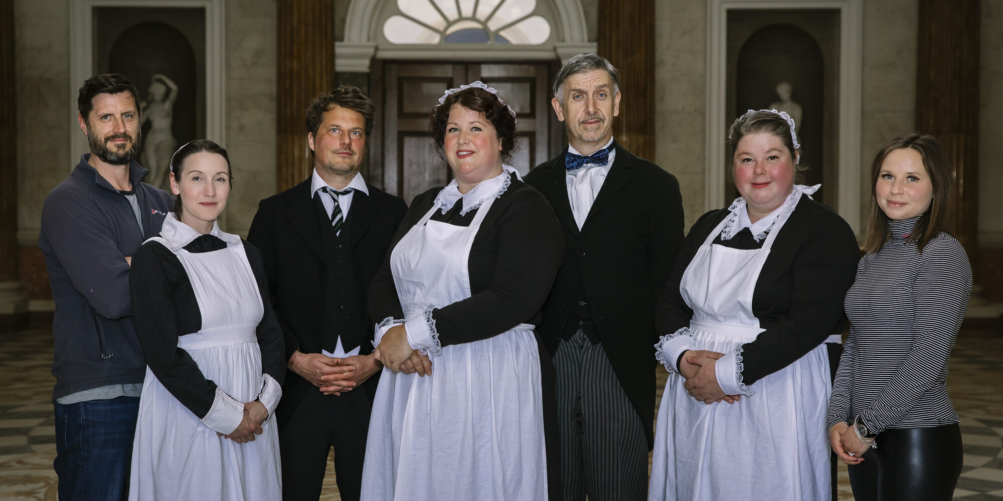 Wentworth If Walls Could Talk Jennifer Booth (right) and cast WEB-JPM21-8915